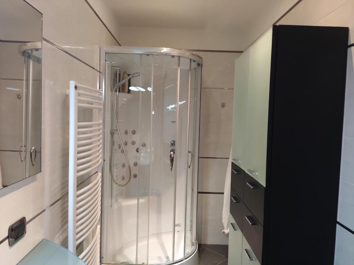 Bellagio Lakeside Apartment المظهر الخارجي الصورة