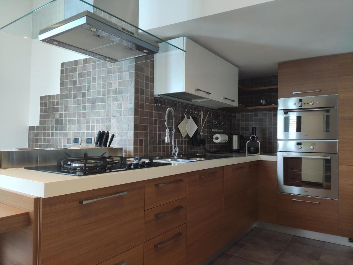 Bellagio Lakeside Apartment المظهر الخارجي الصورة