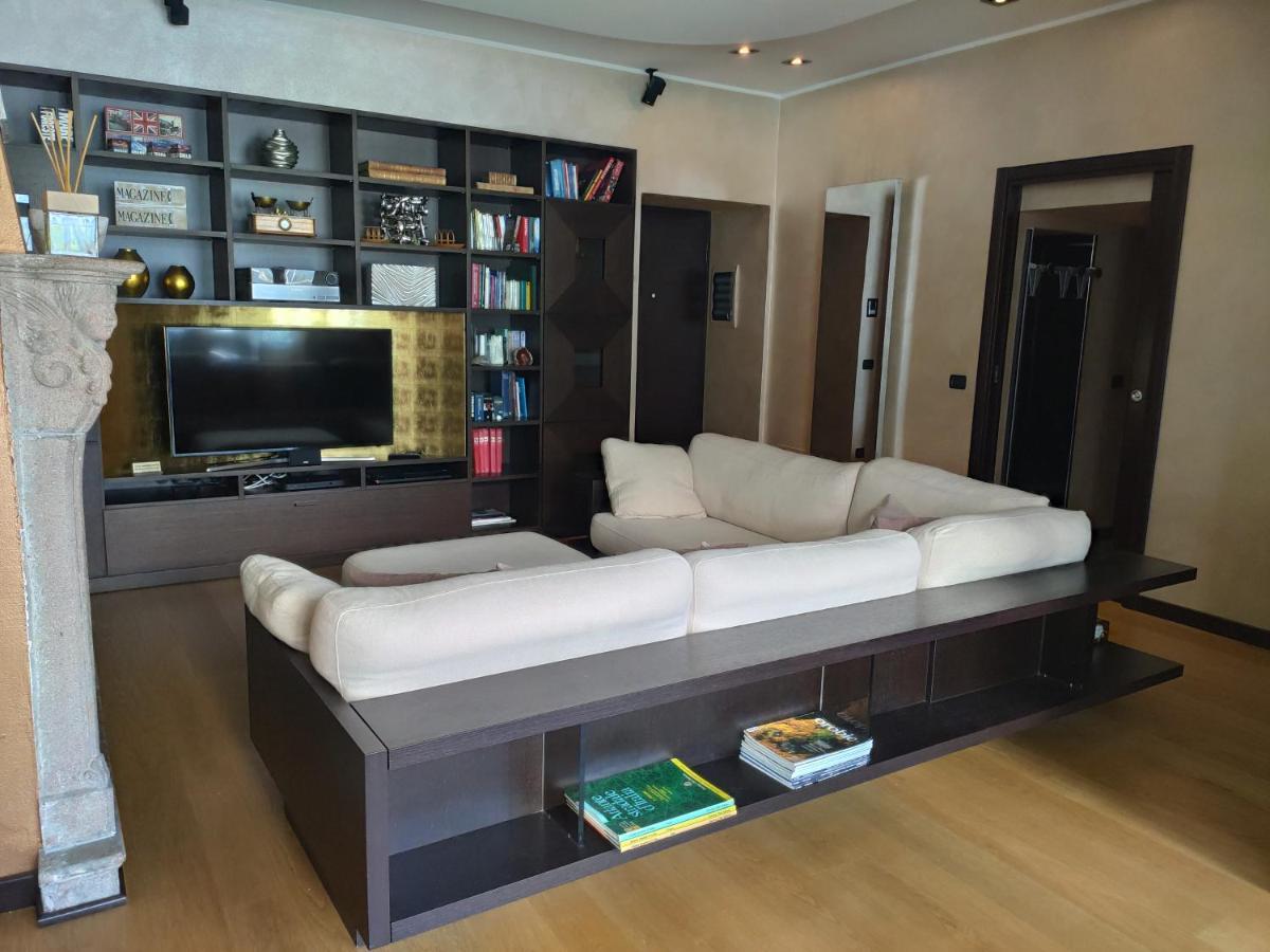 Bellagio Lakeside Apartment المظهر الخارجي الصورة